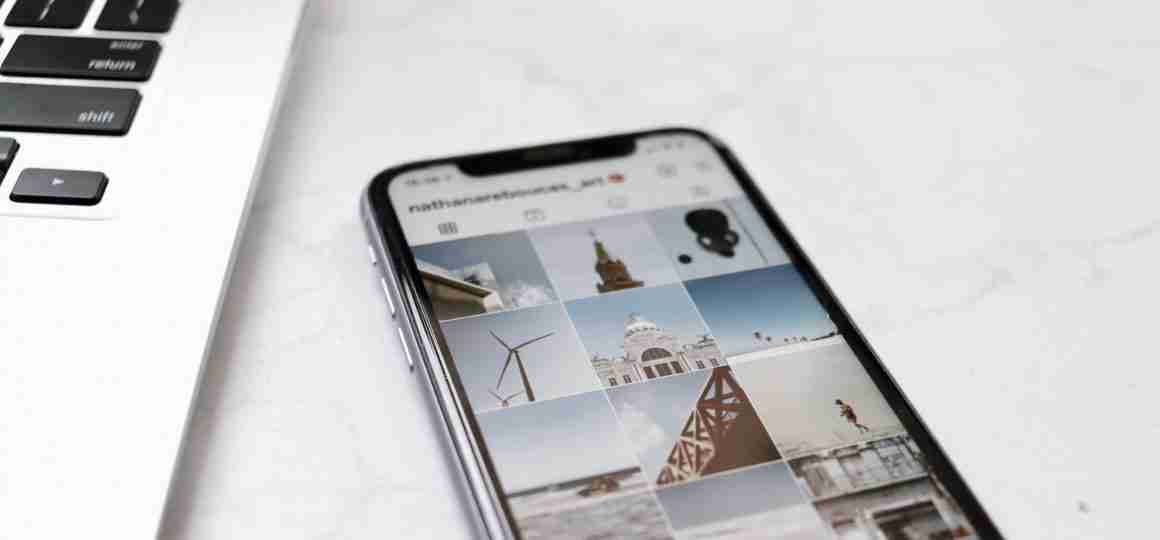 instagram-travel-account-iphone-telefoon