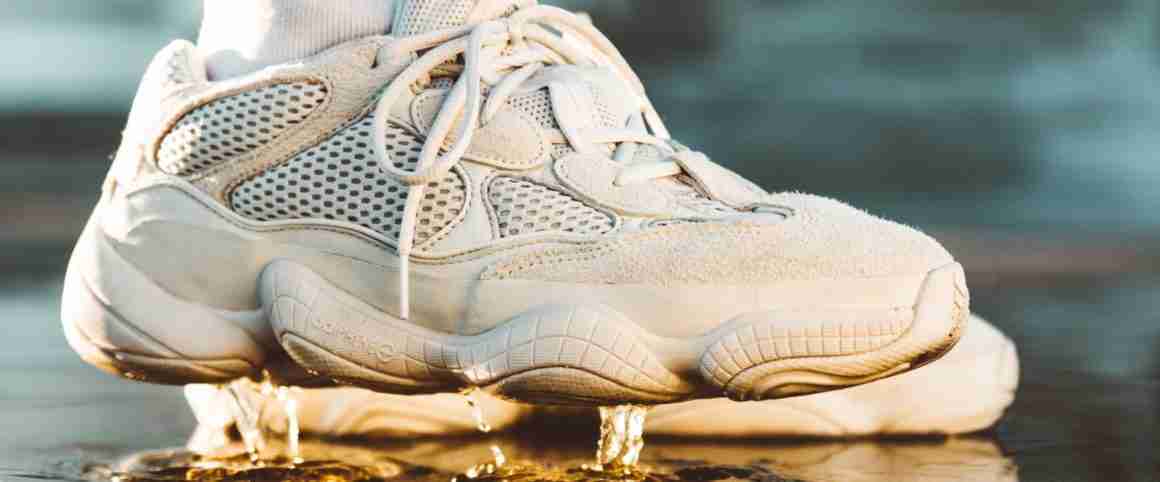 dad-sneakers-beige