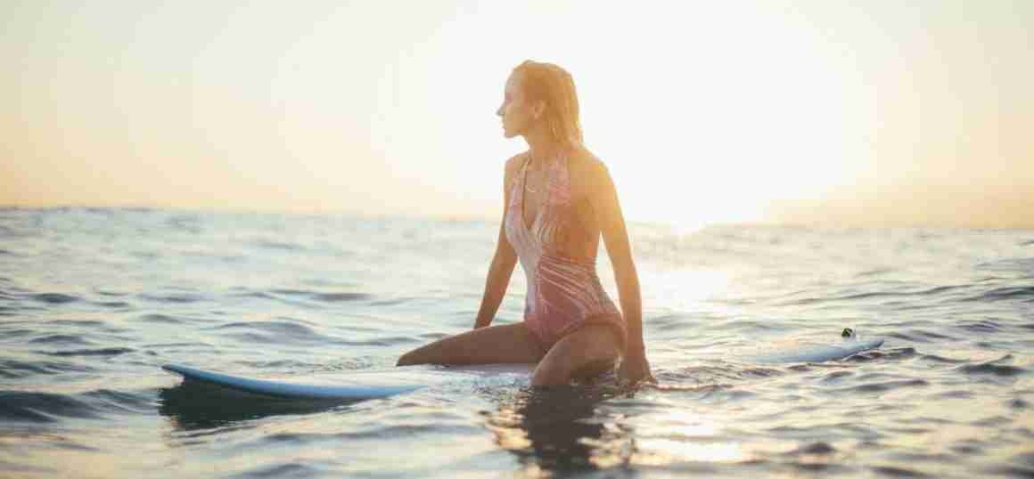 surf-babe