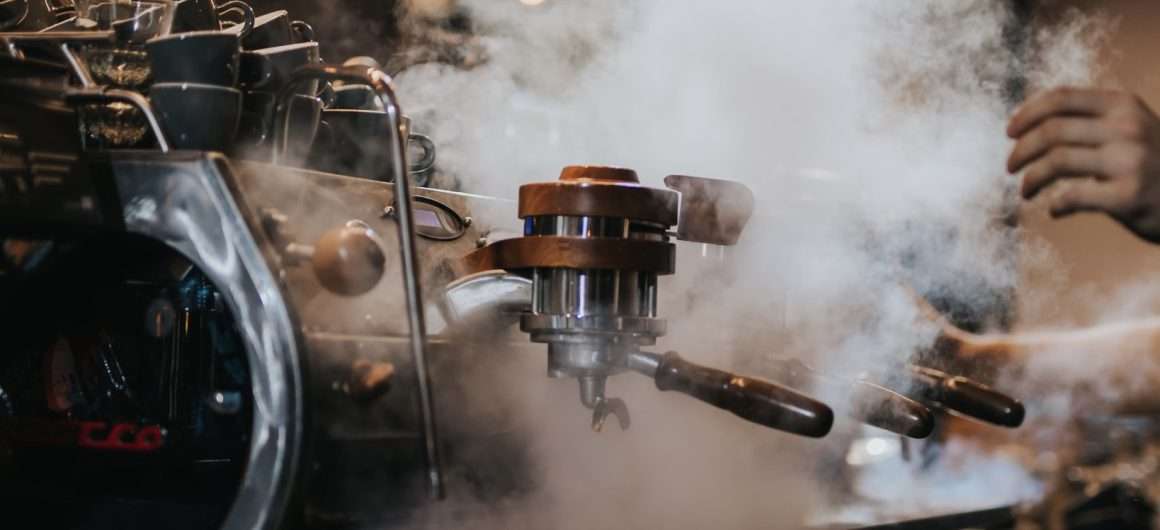 rook van koffie machine
