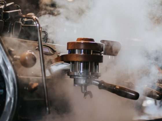 rook van koffie machine