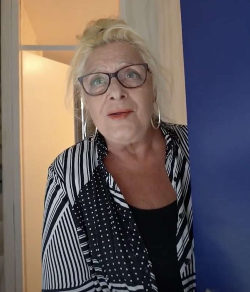 Nederlandse Moeder Qucee